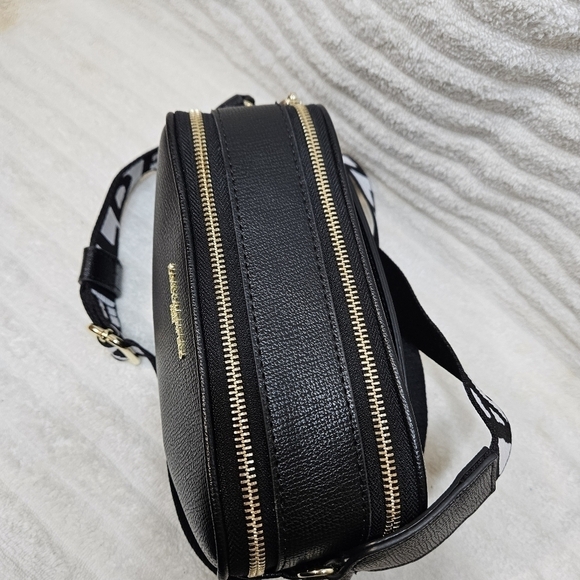 NWT Karl Lagerfeld Maybelle Crossbody Women Black Camera Bag - Picture 3 of 8